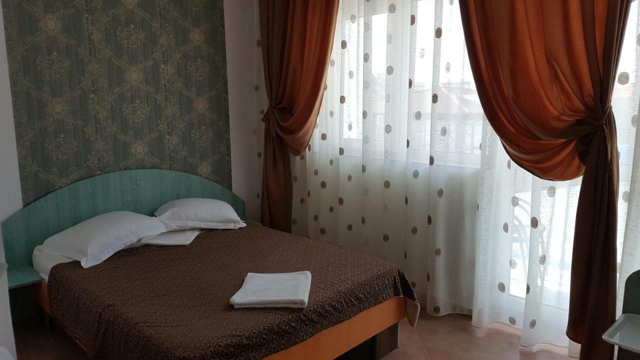 Vila Asterias Ефоріє-Норд Екстер'єр фото